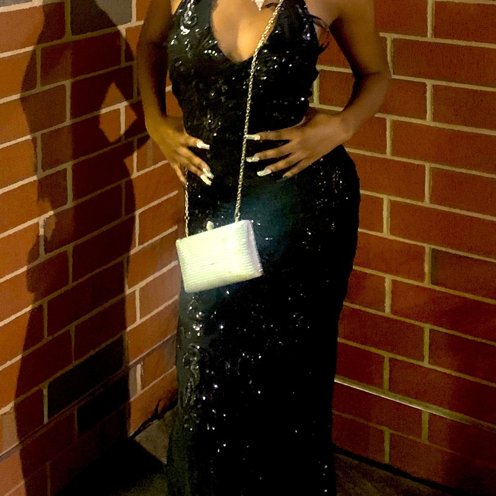 Black Windsor elegant dress